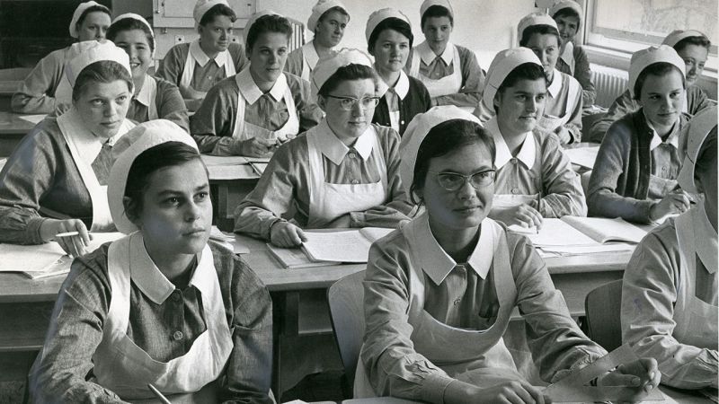 oegb-historischkrankenschwesternschule-st.pölten-kammler--1960er